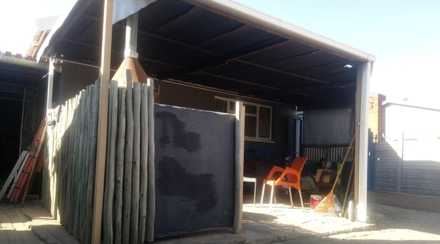 6 Bedroom Property for Sale in Sasolburg Free State